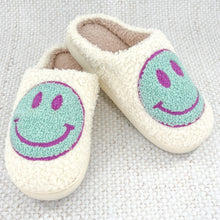 Load image into Gallery viewer, Smiley Face Slippers