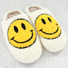 Load image into Gallery viewer, Smiley Face Slippers